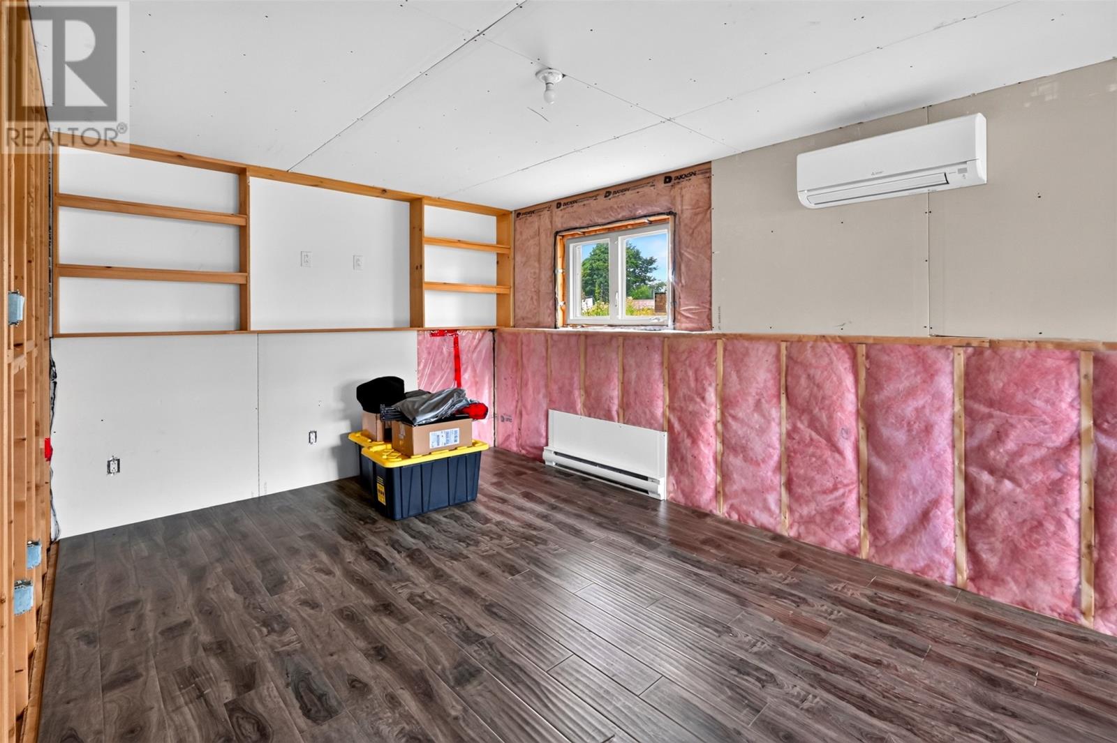 12 Baird Lane - 33
