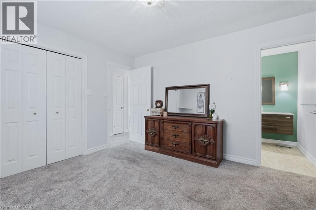 9 COUNTRY CLUB Road - 22