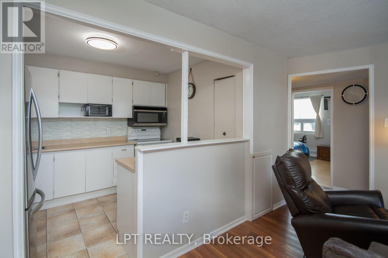 2 Bed, 1 Bath Apartment for Sale in Ottawa – 802 – 1380 PRINCE OF WALES DRIVE, Ottawa – MLS# X13764612 - Image 14
