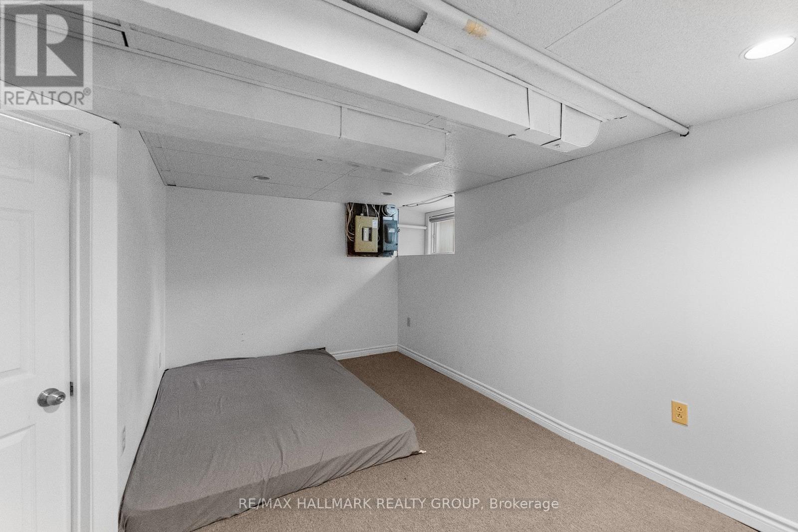 157 ST ANDREW STREET - 26