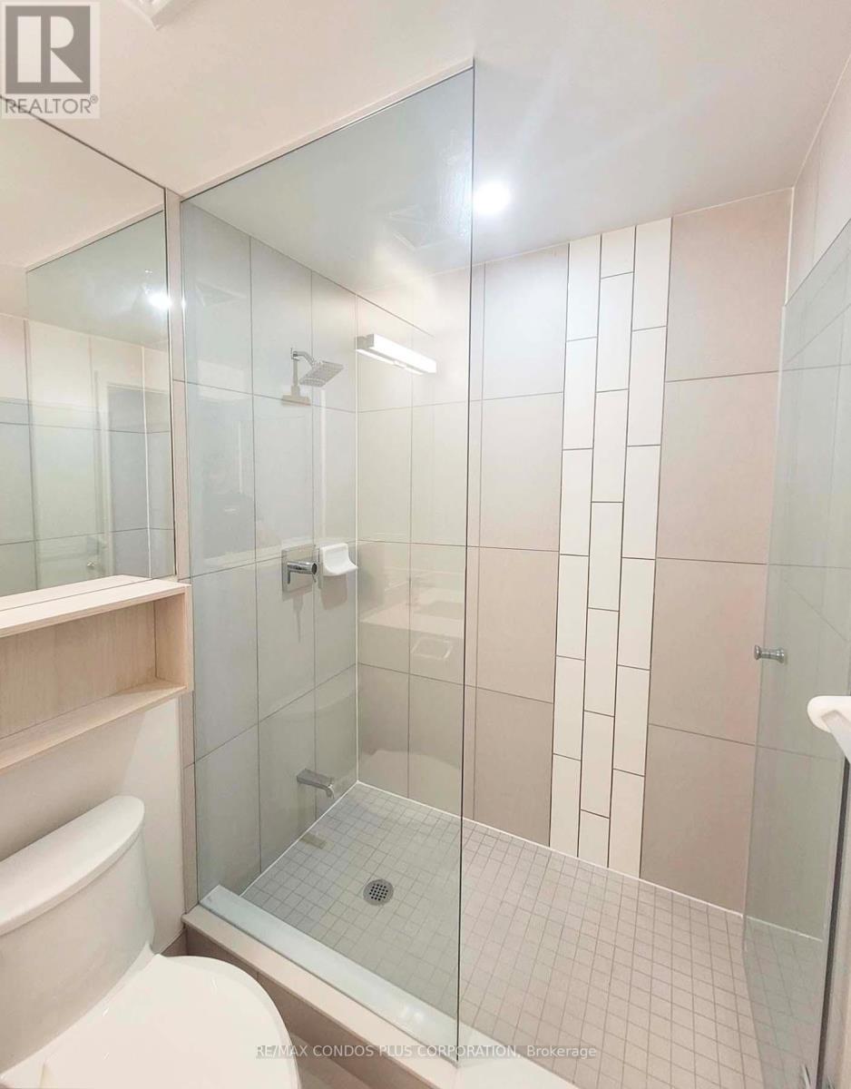 #946 121 LOWER SHERBOURNE STREET - 4