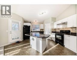 4pc Bathroom - 205, 20 Panatella Landing Nw, Calgary, AB T3K0K8 Photo 6