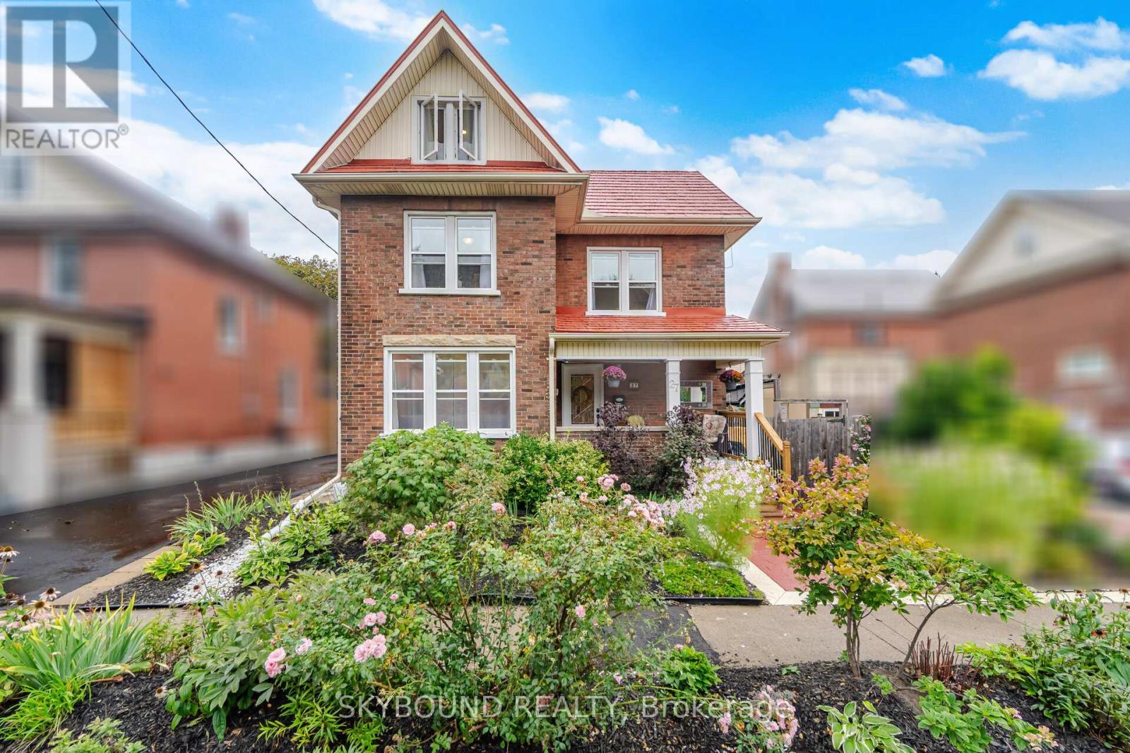 27 ROWE STREET - 2