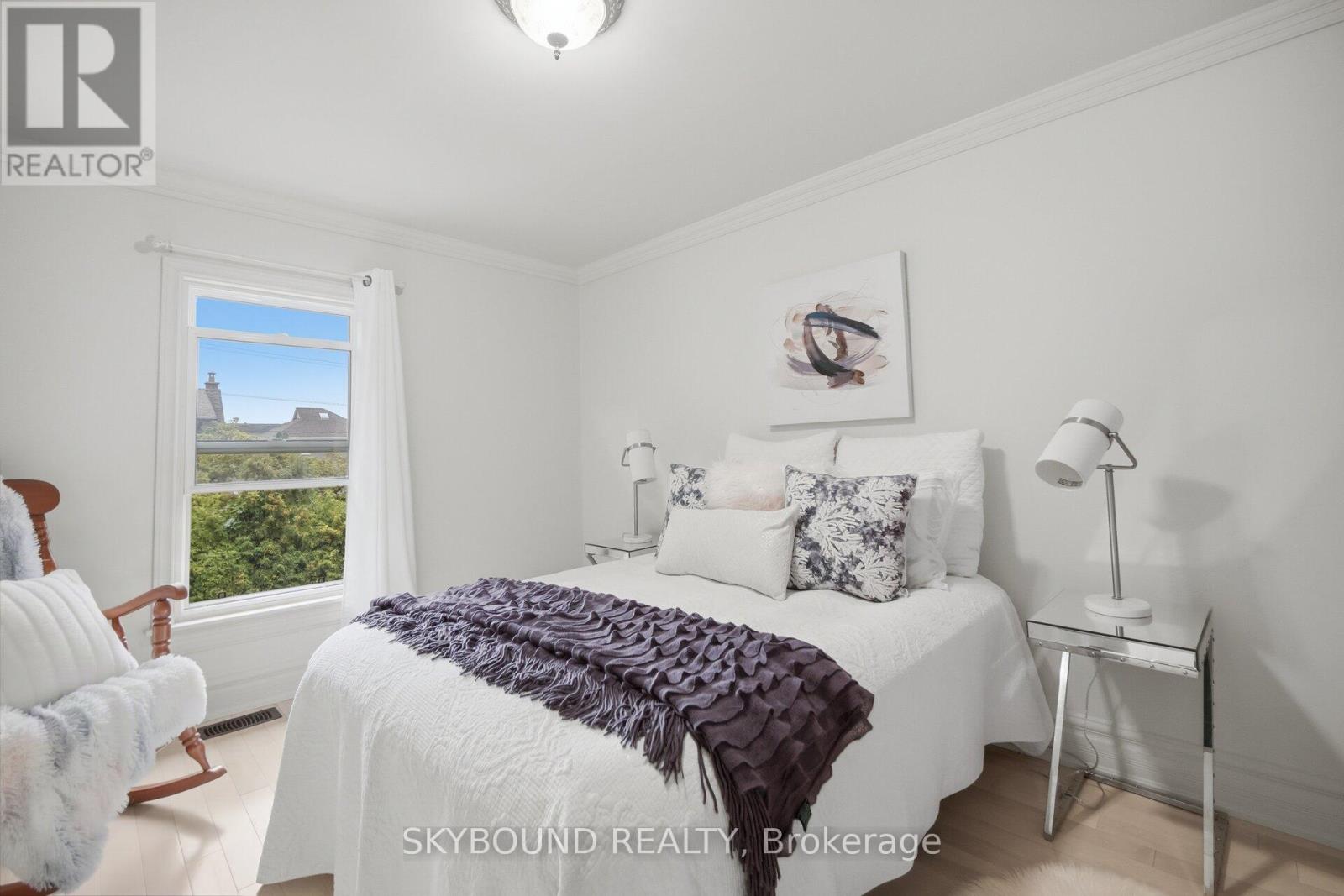 27 ROWE STREET - 29