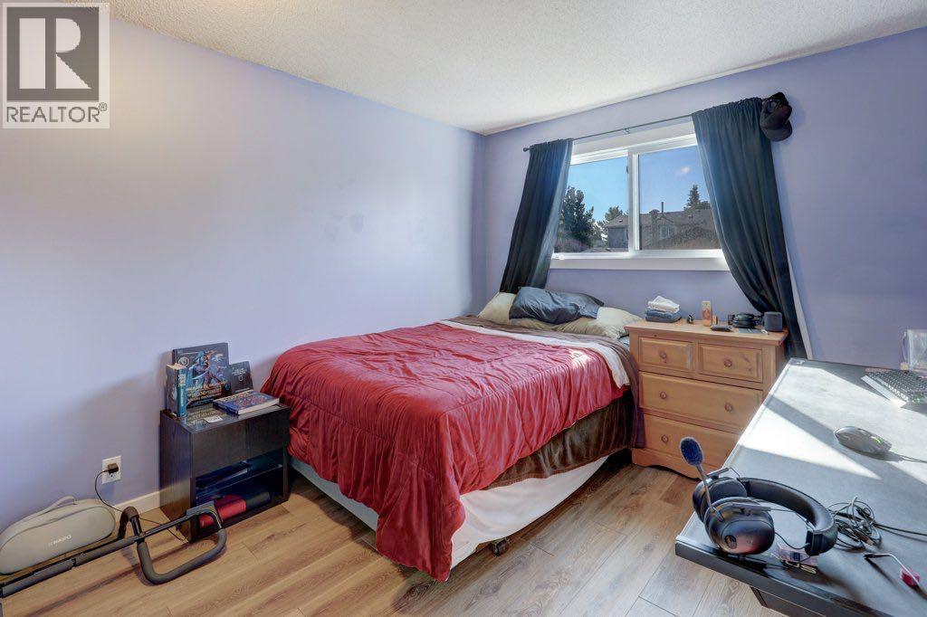 31 Castledale Way NE - 15