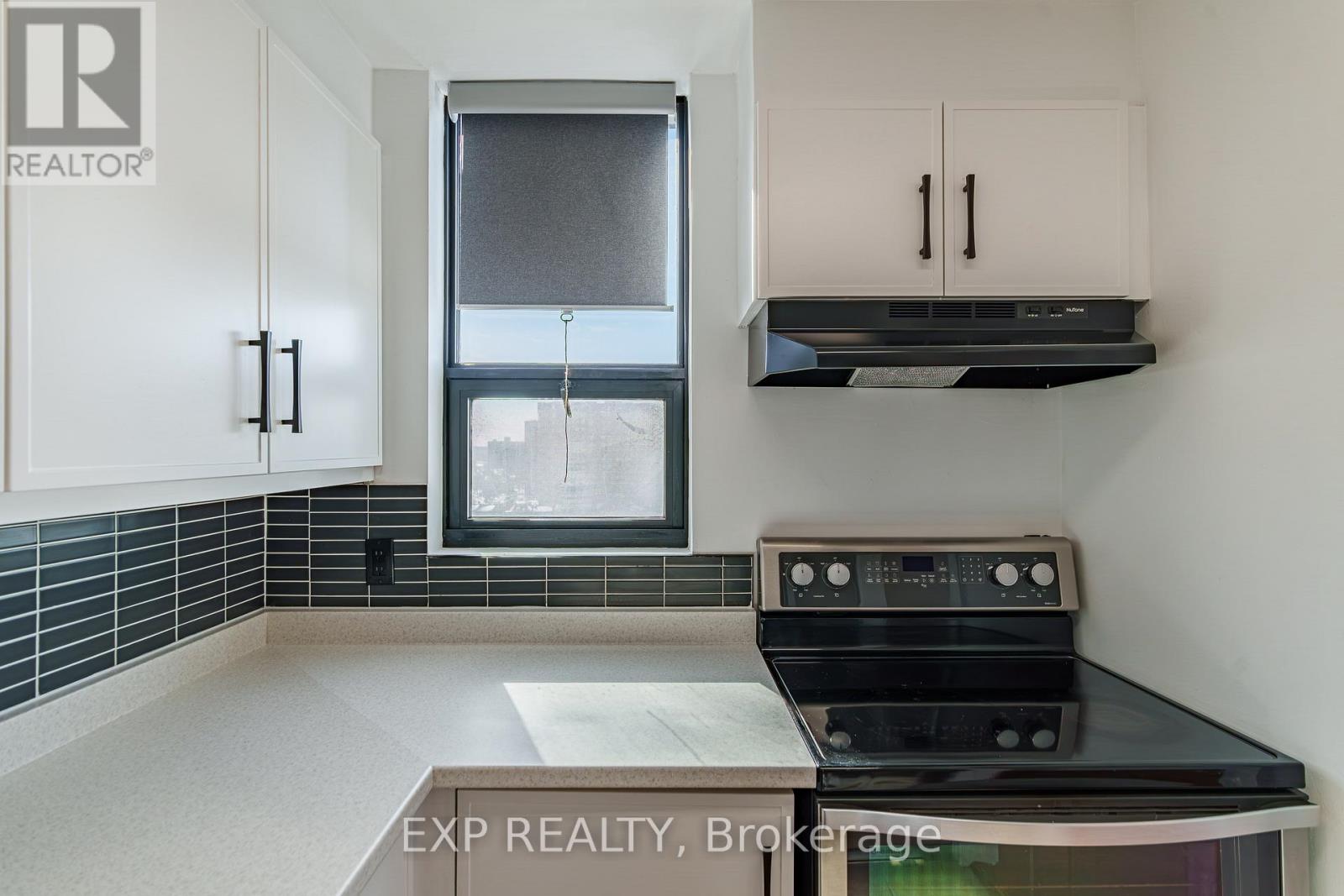 2 Bed, 2 Bath House for Sale in Ottawa – 1004 – 1440 HERON ROAD, Ottawa – MLS# X13754016 - Image 11
