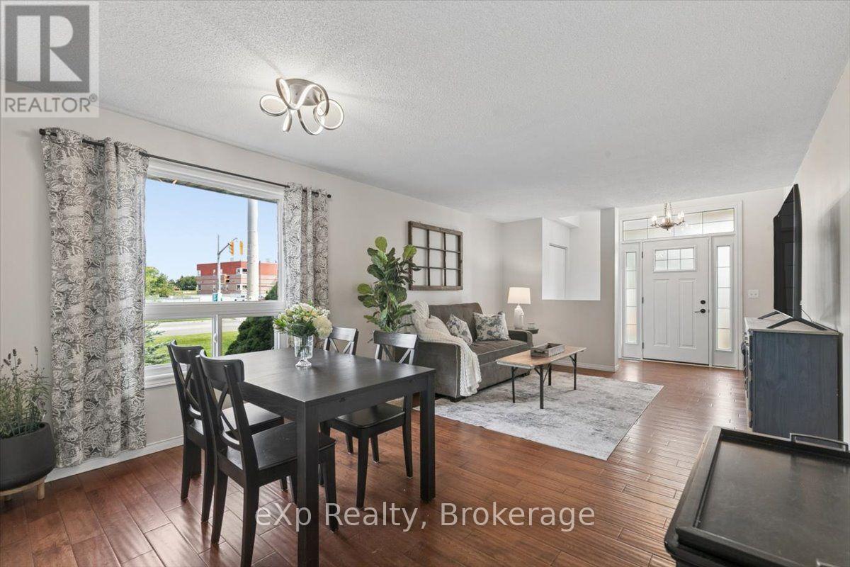 64 BUCKTHORN CRESCENT, Guelph (Grange Road) — photo 7