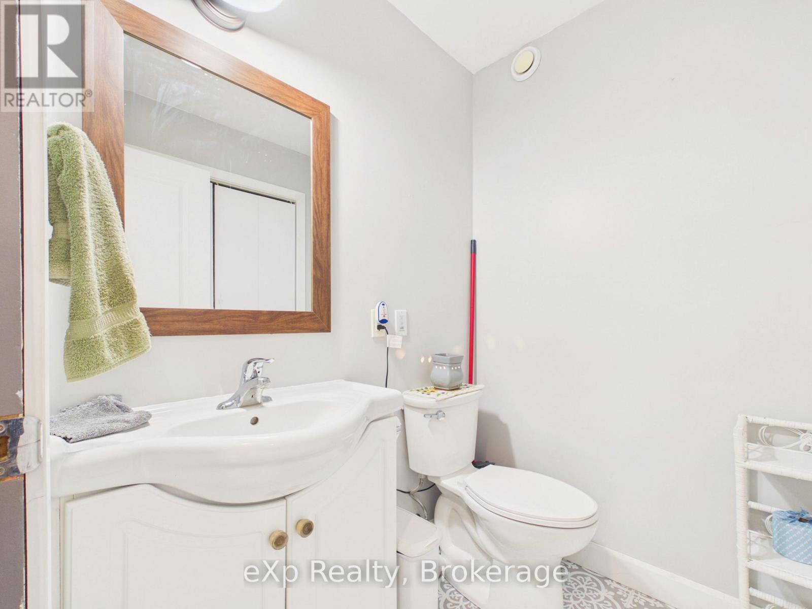 341013 GREY ROAD 28 ROAD - 9