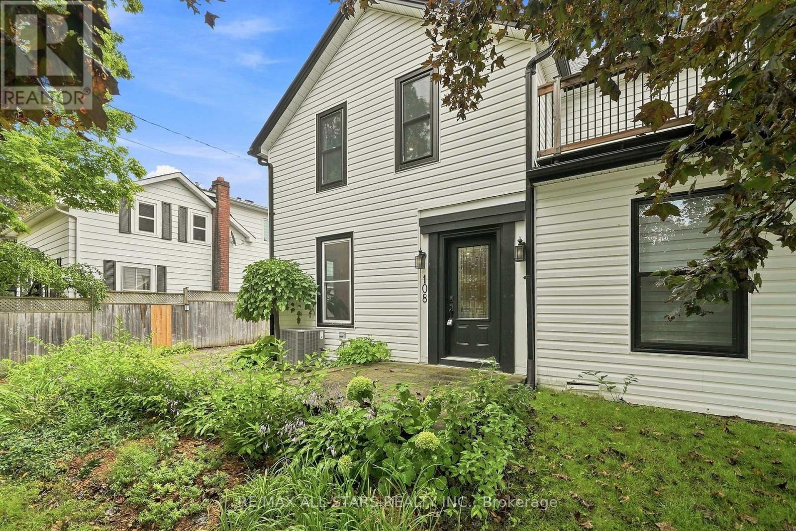 108 MECHANIC STREET, Uxbridge — photo 3