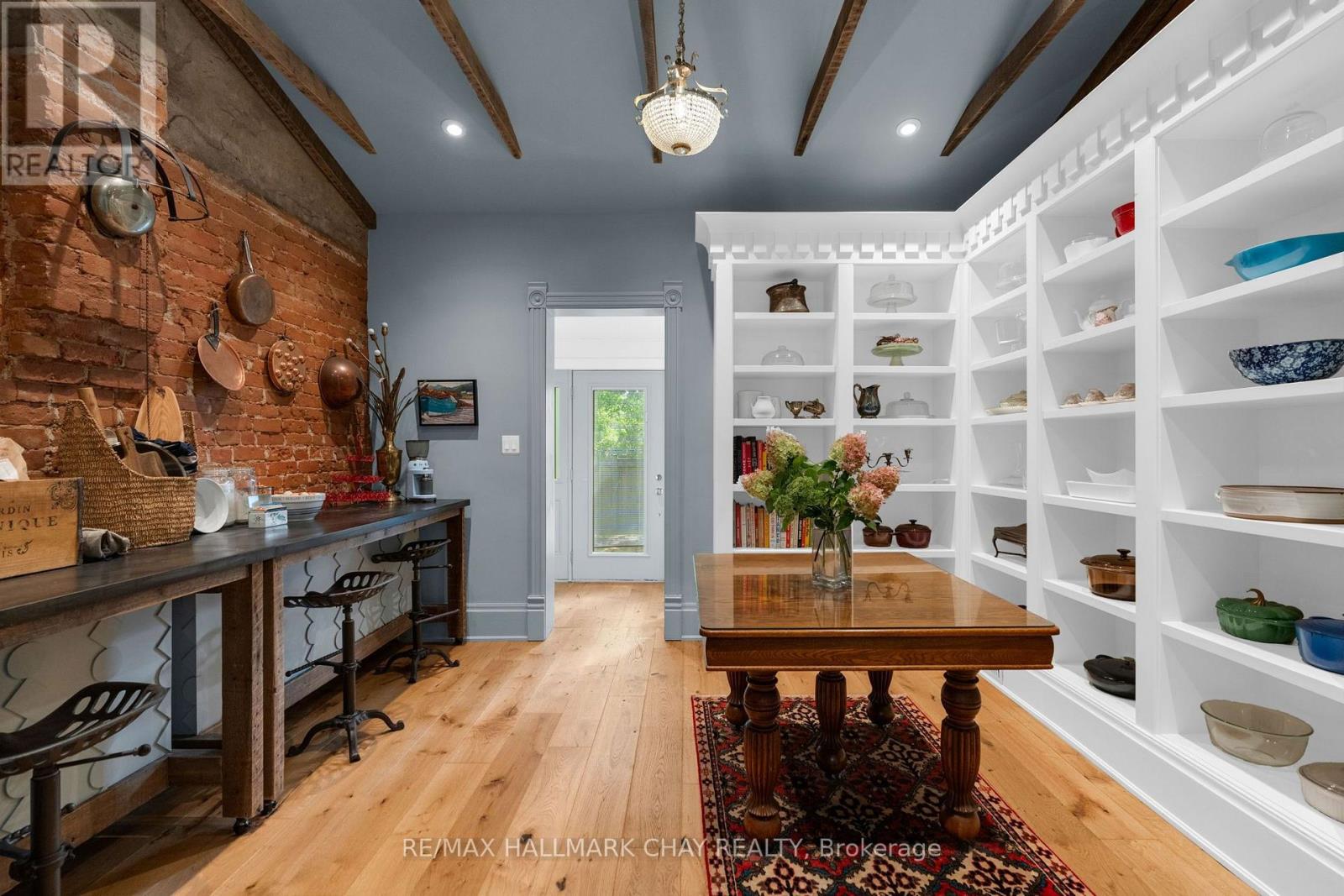 243 MILL STREET - Image 15