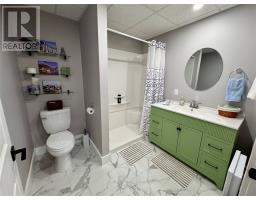 6 Stella Place thumbnail 22