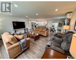 6 Stella Place thumbnail 9