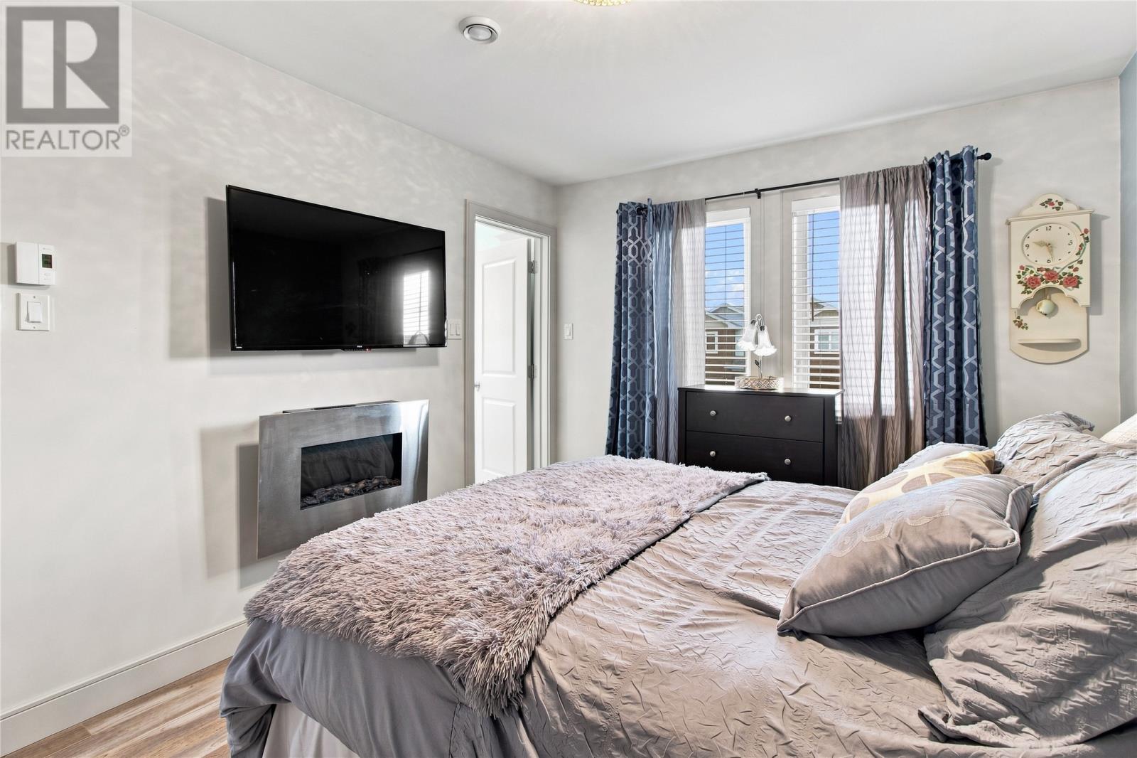55 Henry Larsen Street - 18