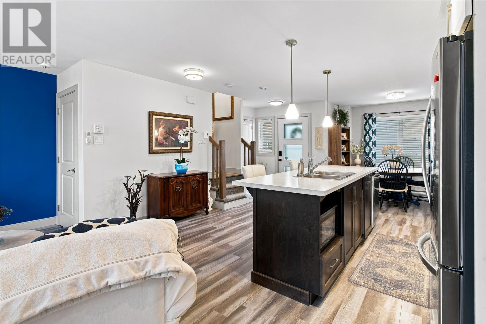 55 Henry Larsen Street - 8
