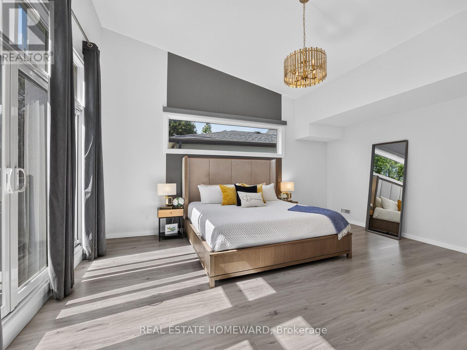 69 RINGLEY AVENUE - 16