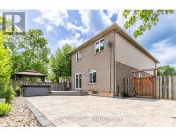 1319 Bonnie Court, Burlington, ON L7R5A2 Photo 44