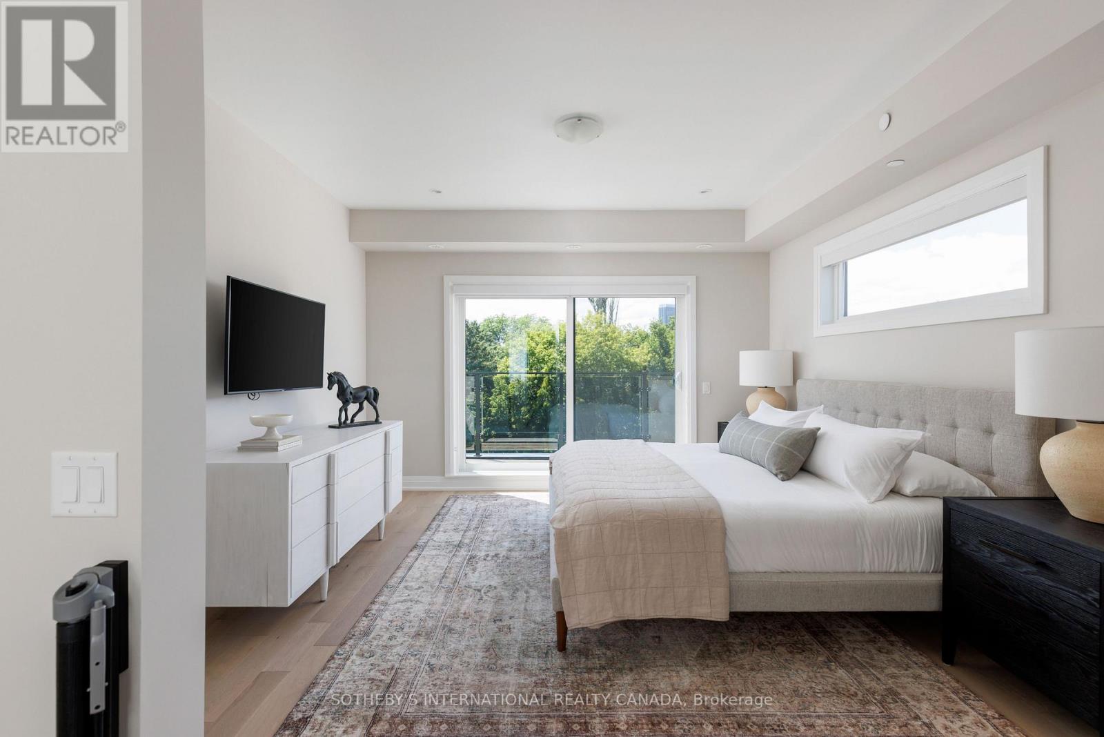 1130C ISLINGTON AVENUE - Image 28