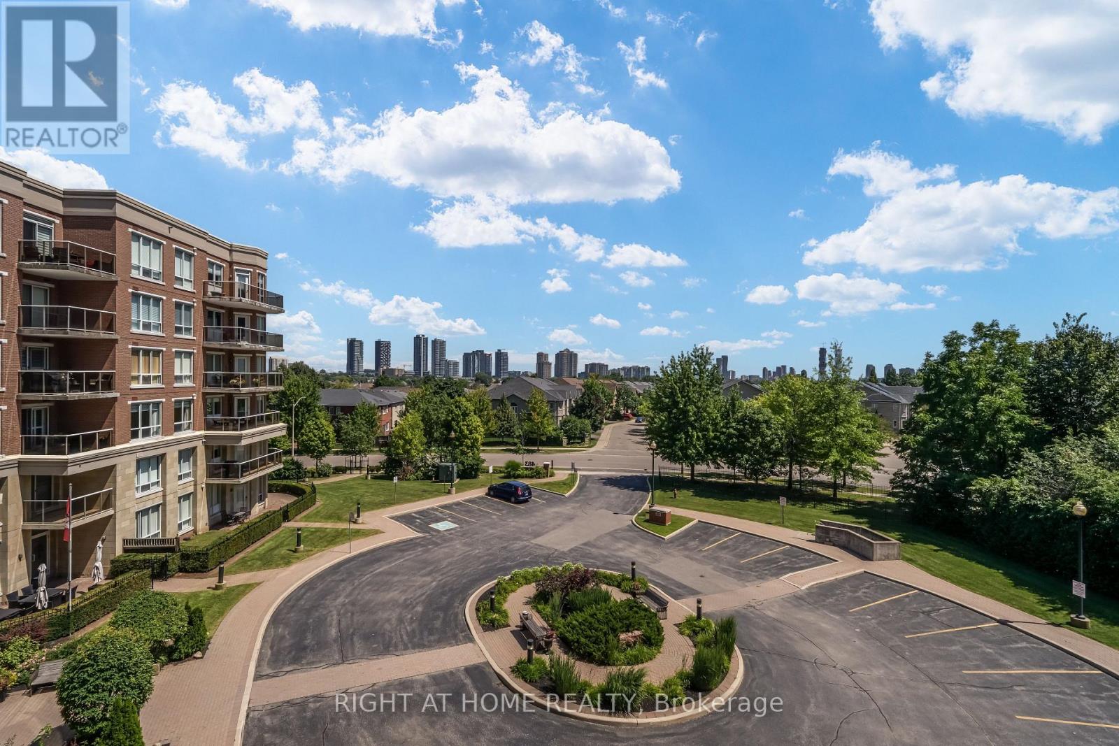 483 FAITH AVENUE - 27