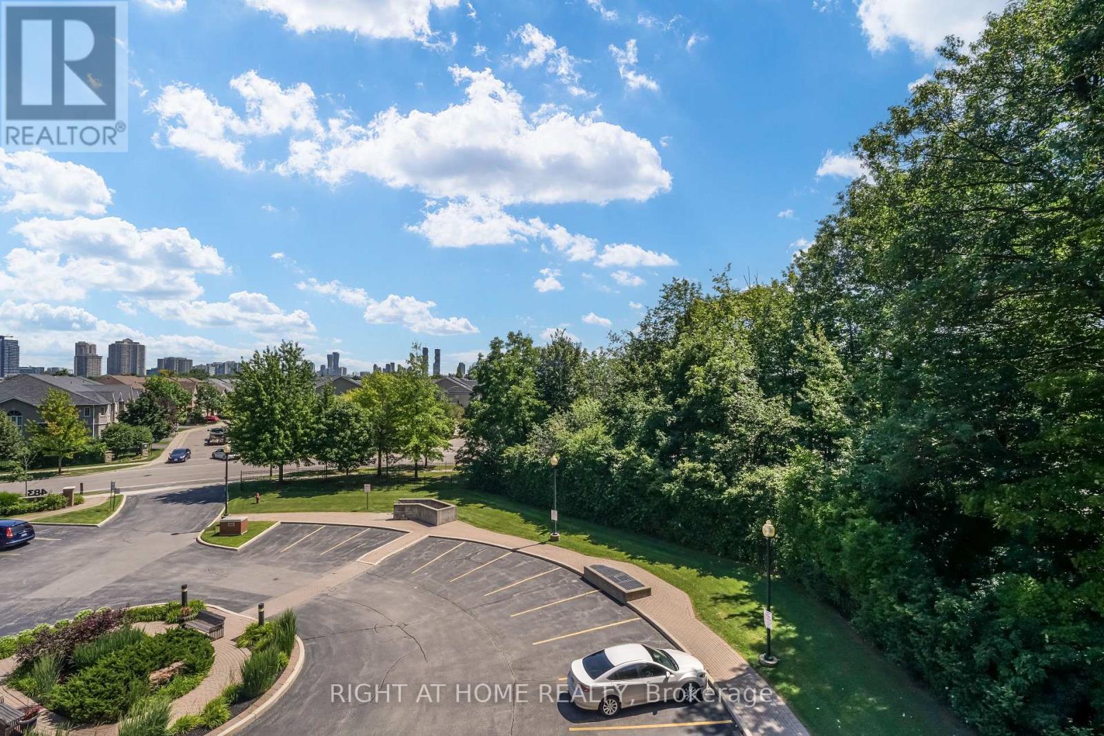 483 FAITH AVENUE - 28