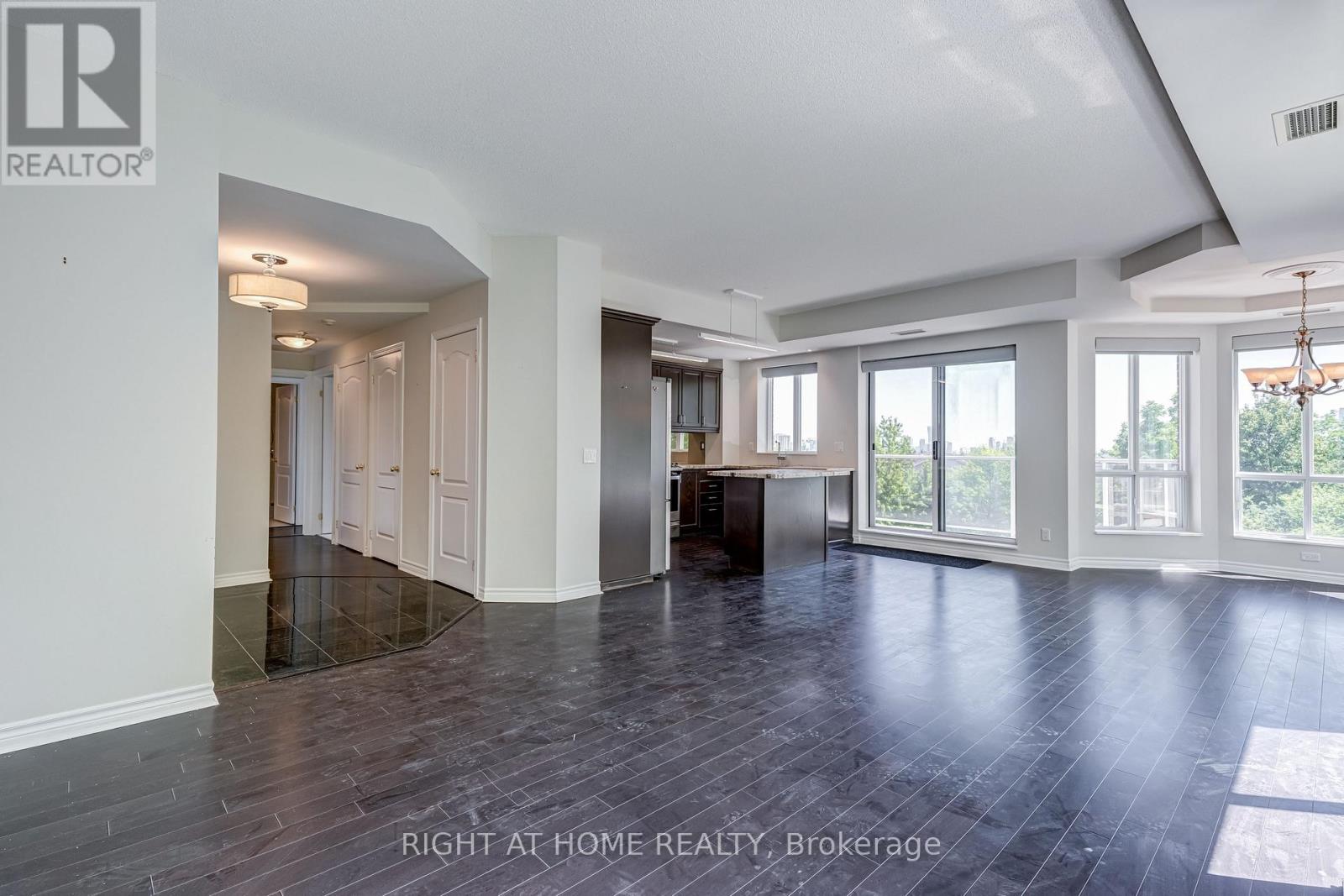 483 FAITH AVENUE - 8