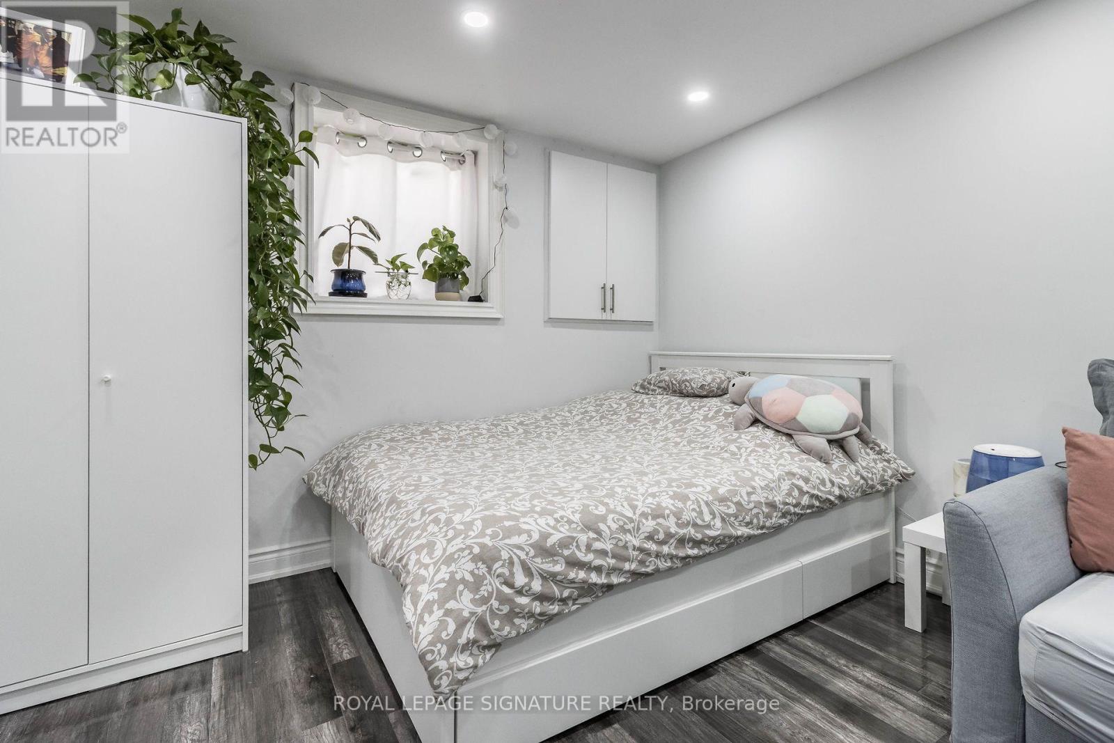 119 MADOC DRIVE - 28