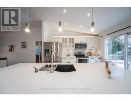 3294 Rhonda Valley Drive, Mississauga, ON L5A3E9 Photo 15
