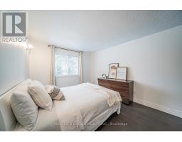 3294 Rhonda Valley Drive, Mississauga, ON L5A3E9 Photo 24