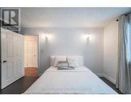 3294 Rhonda Valley Drive, Mississauga, ON L5A3E9 Photo 25