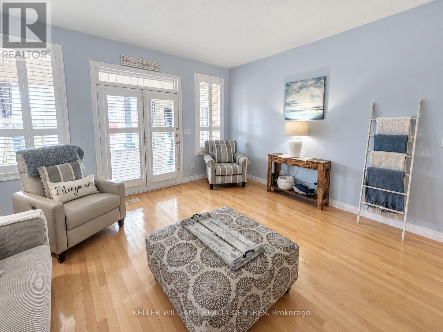 773 PRINCE OF WALES DRIVE - 13