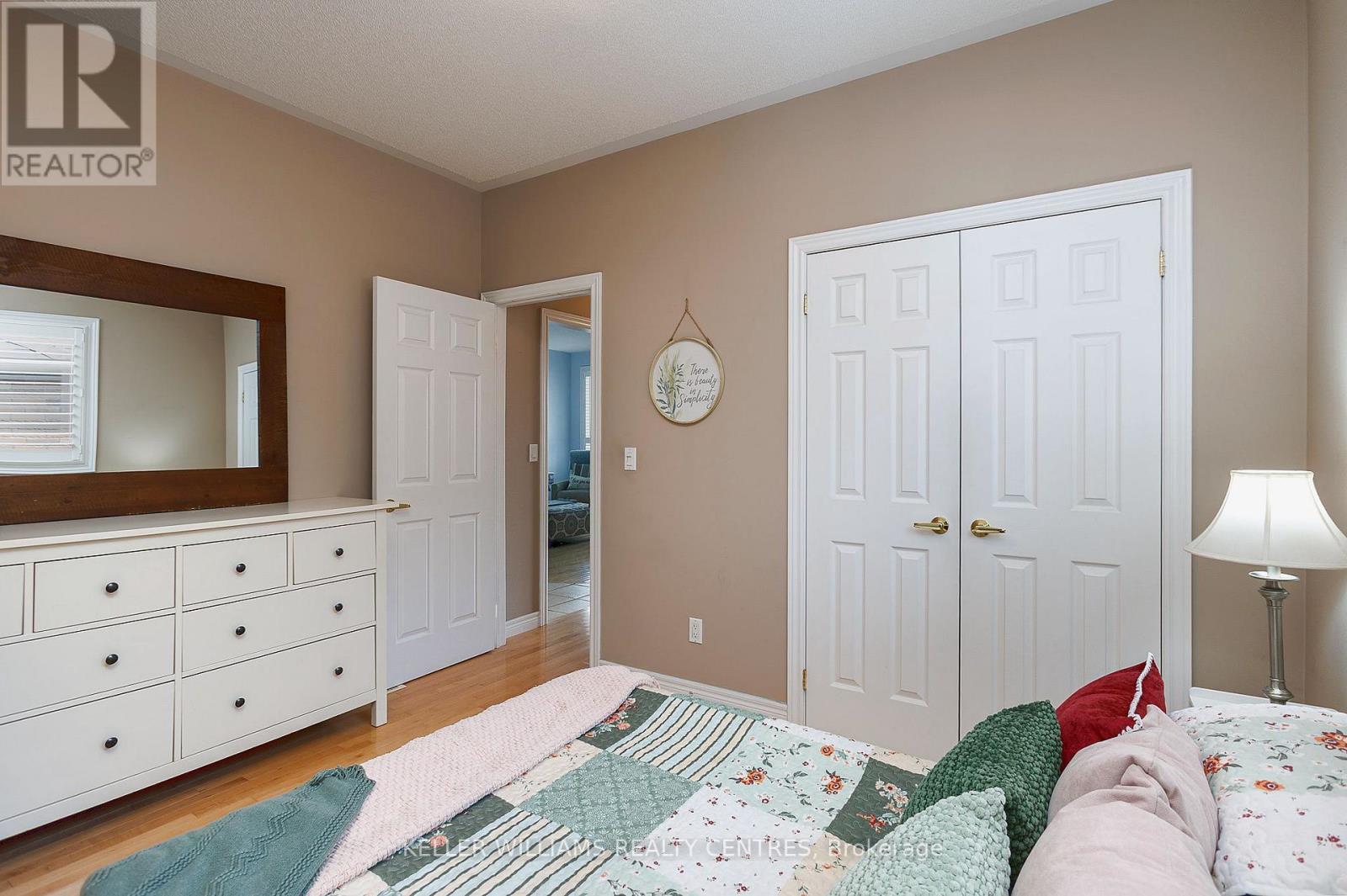 773 PRINCE OF WALES DRIVE - 17