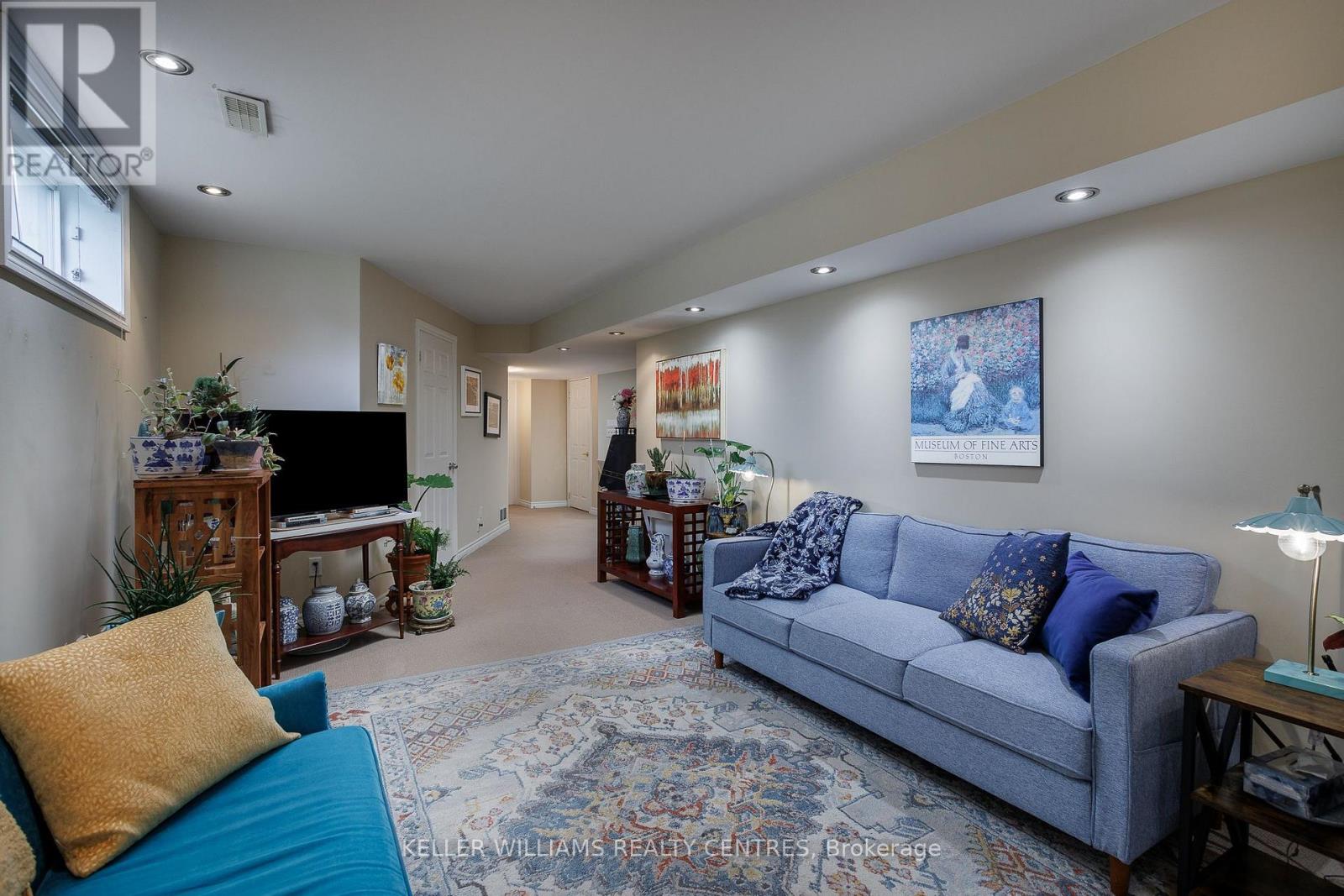 773 PRINCE OF WALES DRIVE - 25