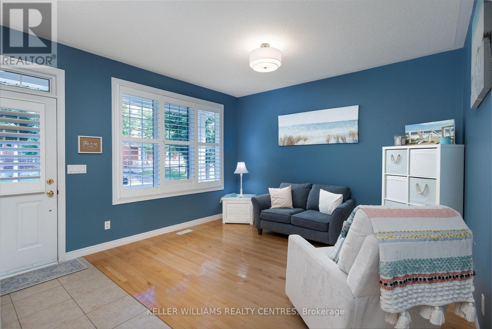 773 PRINCE OF WALES DRIVE - 4