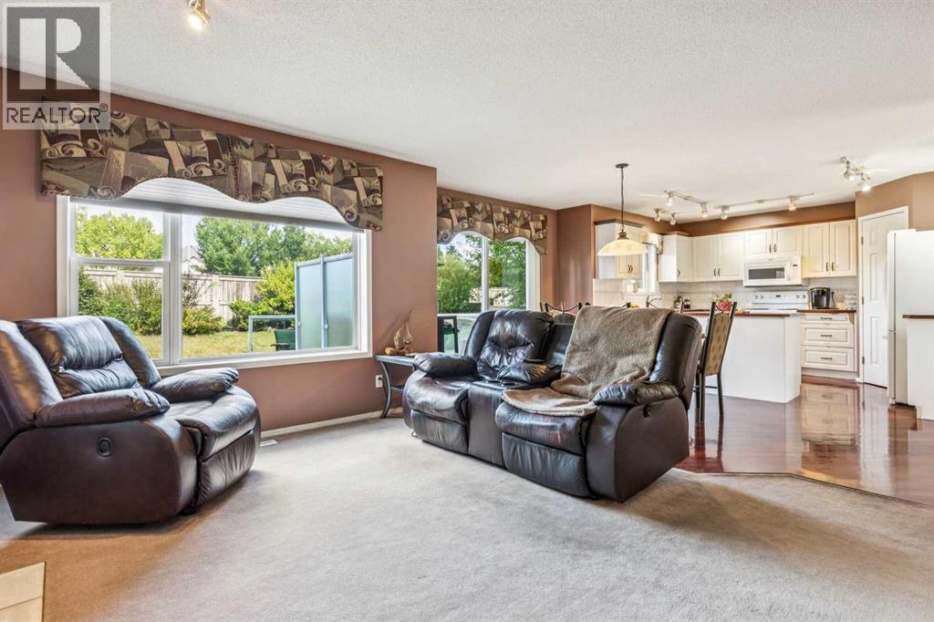 40 Country Hills Bay NW - Image 19