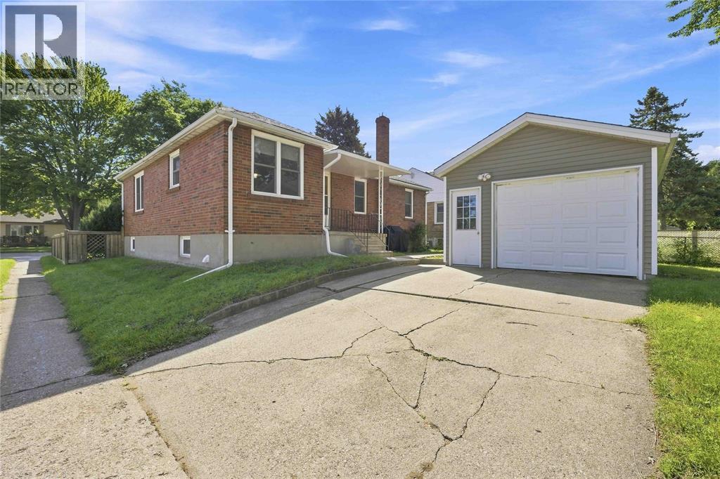 721 WILLIAM AVENUE - Image 4