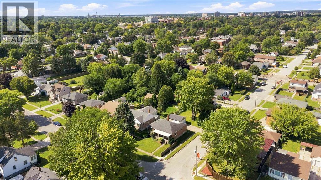 721 WILLIAM AVENUE - 35