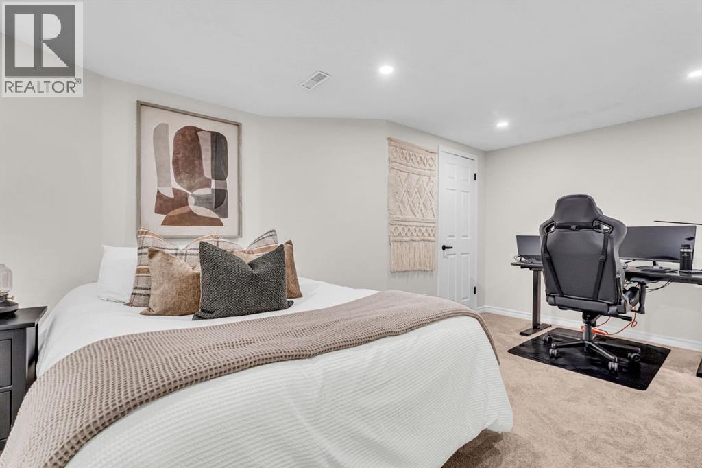 131 Douglas Woods Place SE - 38
