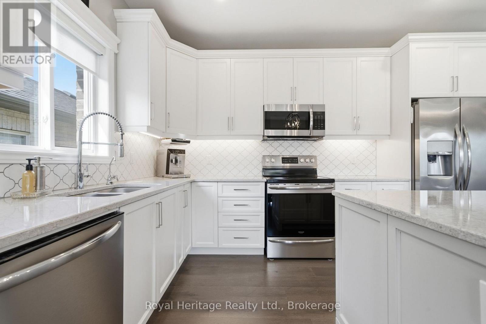46 STONECREST BOULEVARD - 11