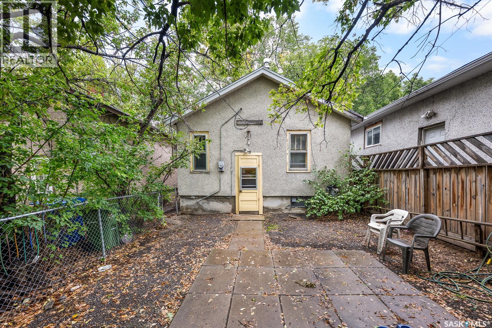 1225 KING STREET, Regina Saskatchewan — photo 7