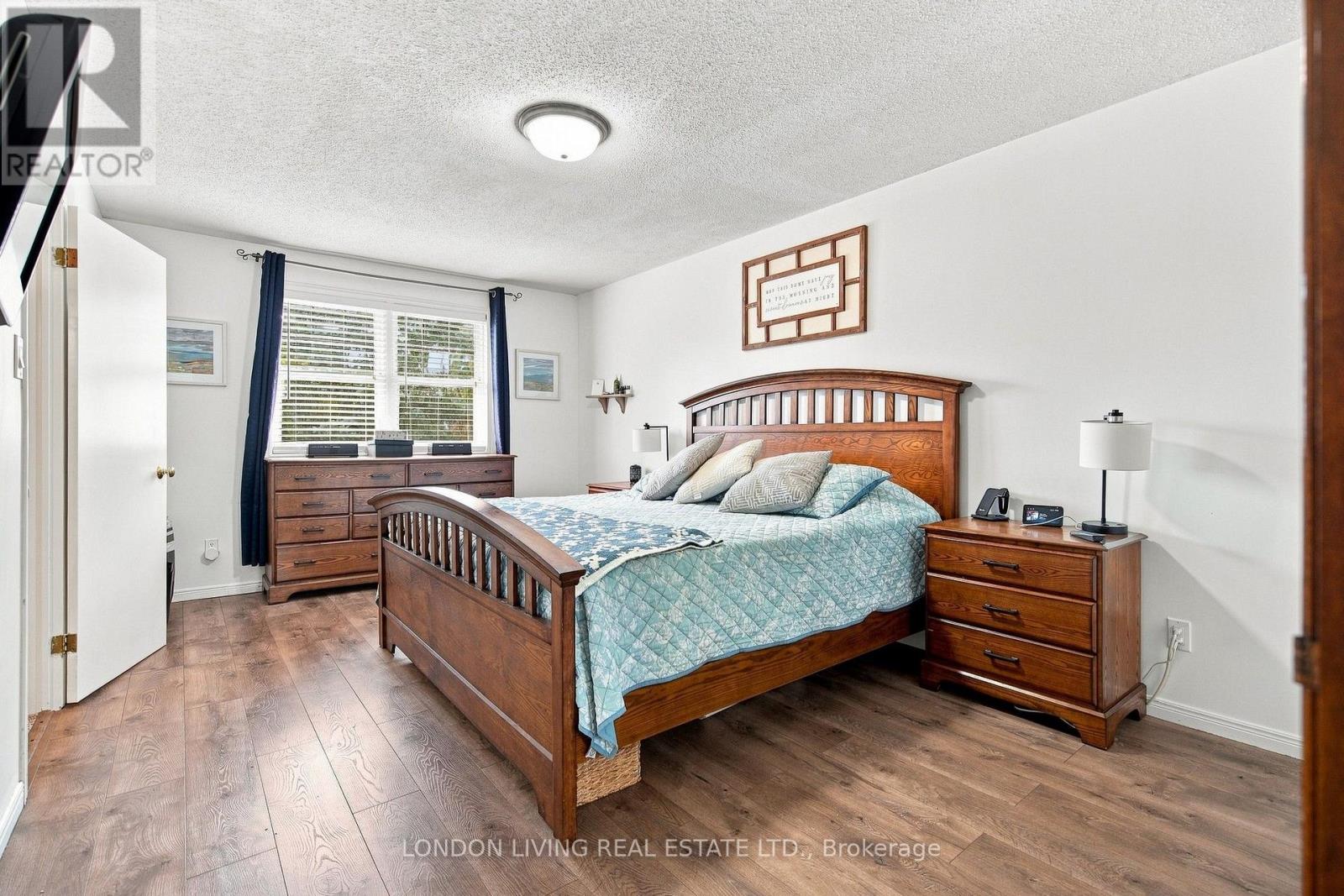 704 HOMEVIEW ROAD - 24