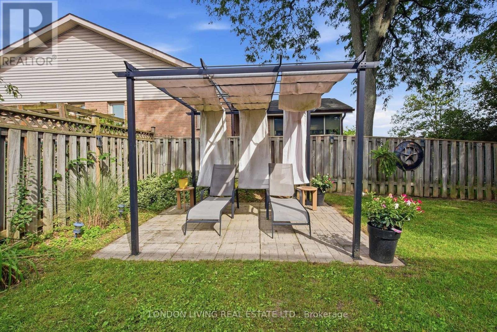 704 HOMEVIEW ROAD - Image 40