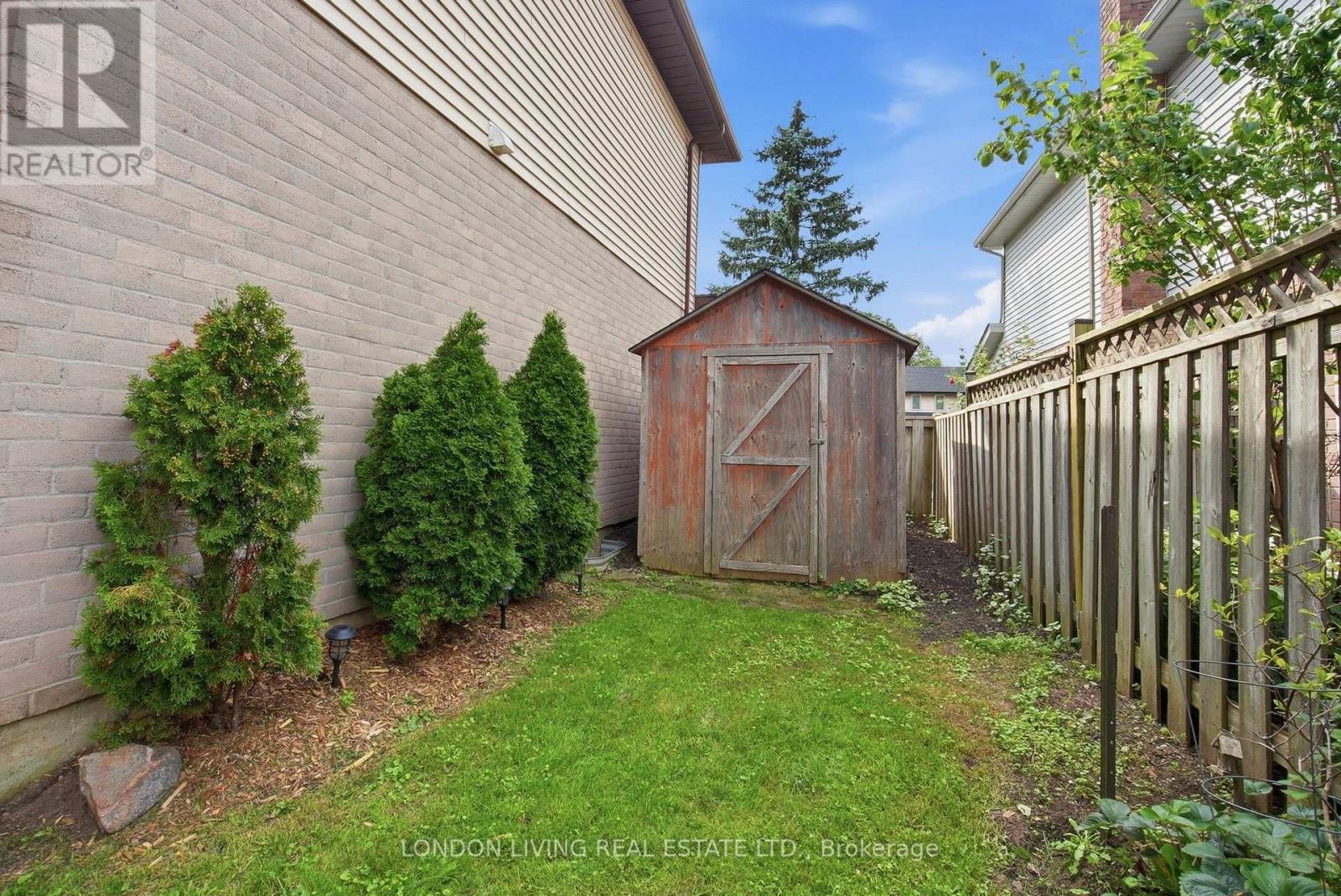 704 HOMEVIEW ROAD - 42