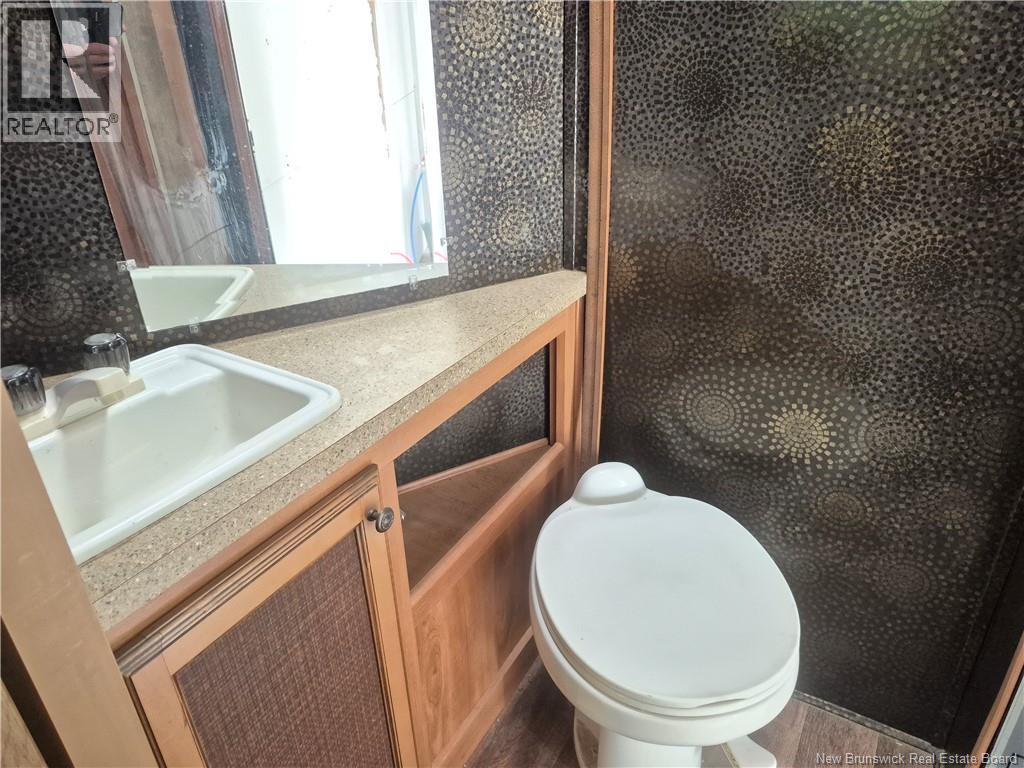 55 Ottawa Road - Image 12