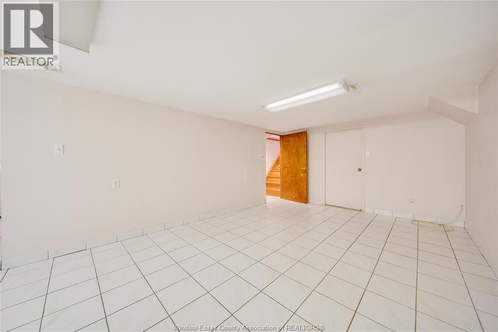 1044 MARJORIE DRIVE - 25