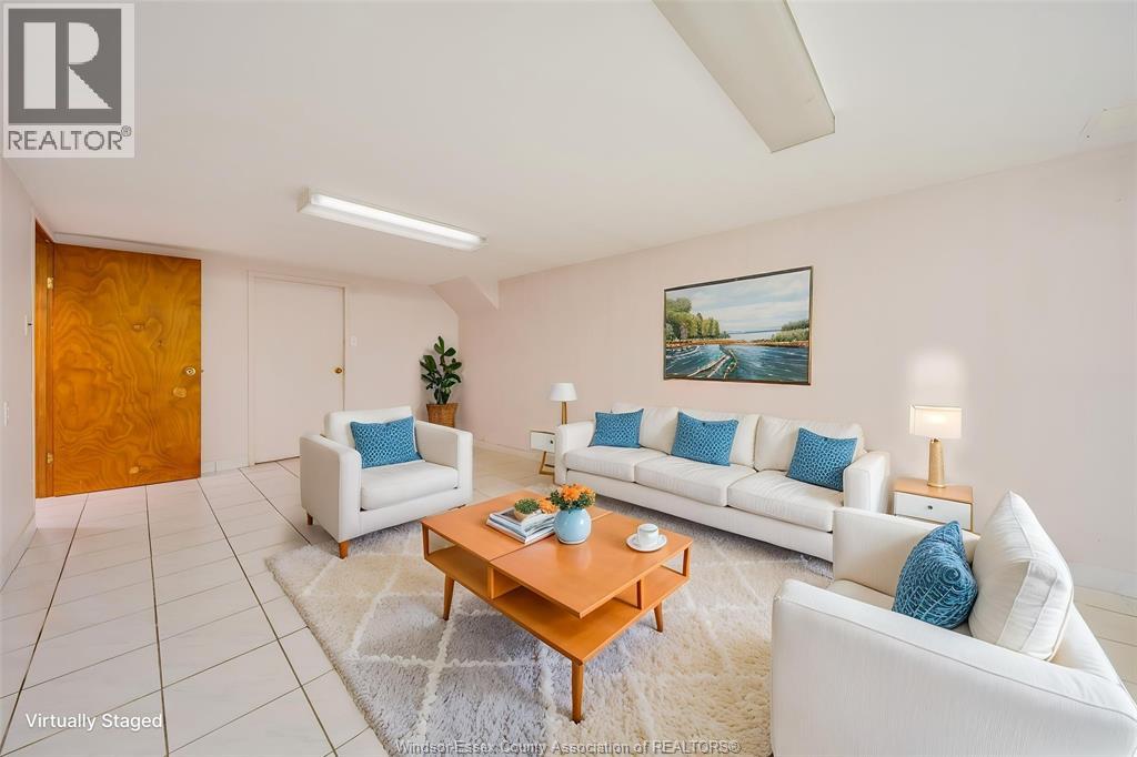 1044 MARJORIE DRIVE - 23