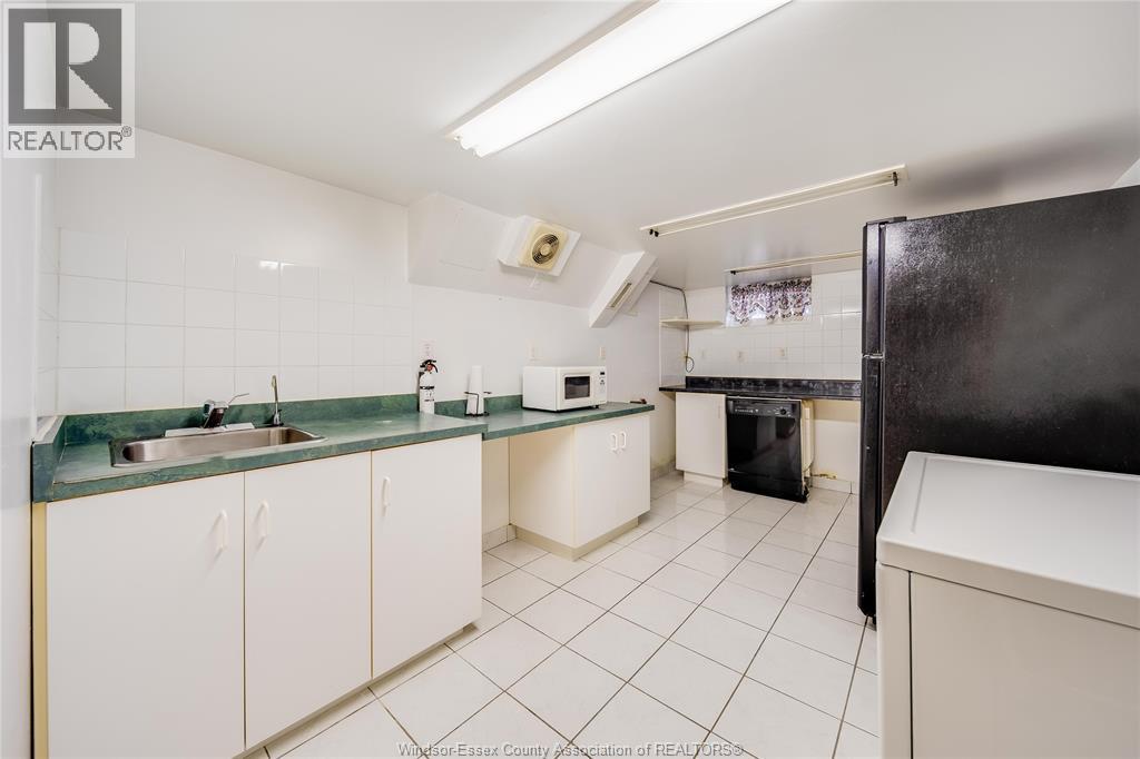1044 MARJORIE DRIVE - Image 30