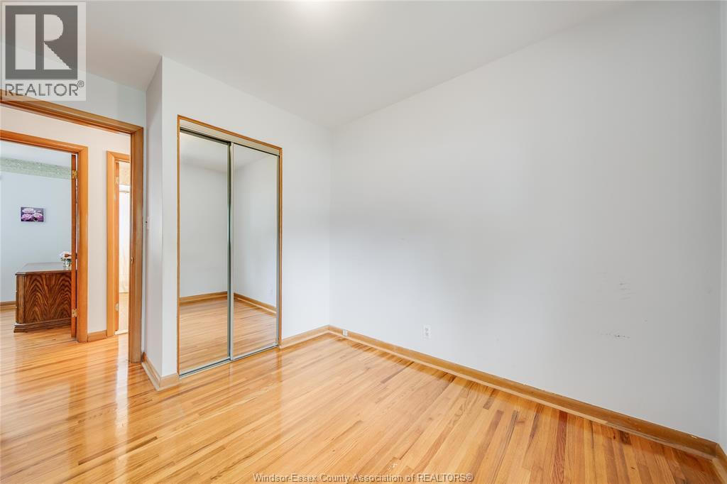 1044 MARJORIE DRIVE - 21