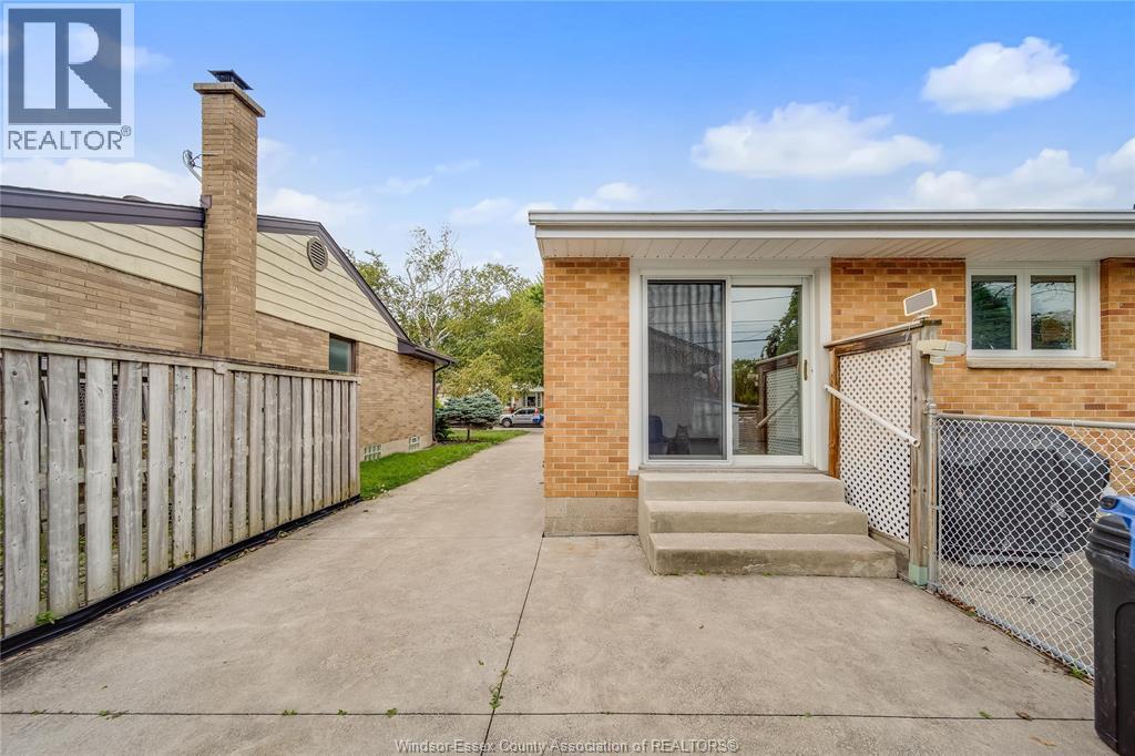 1044 MARJORIE DRIVE - 38