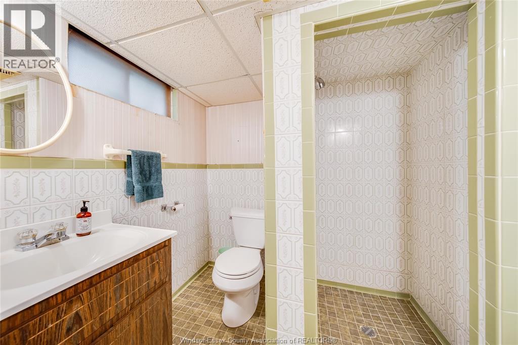1044 MARJORIE DRIVE - Image 35