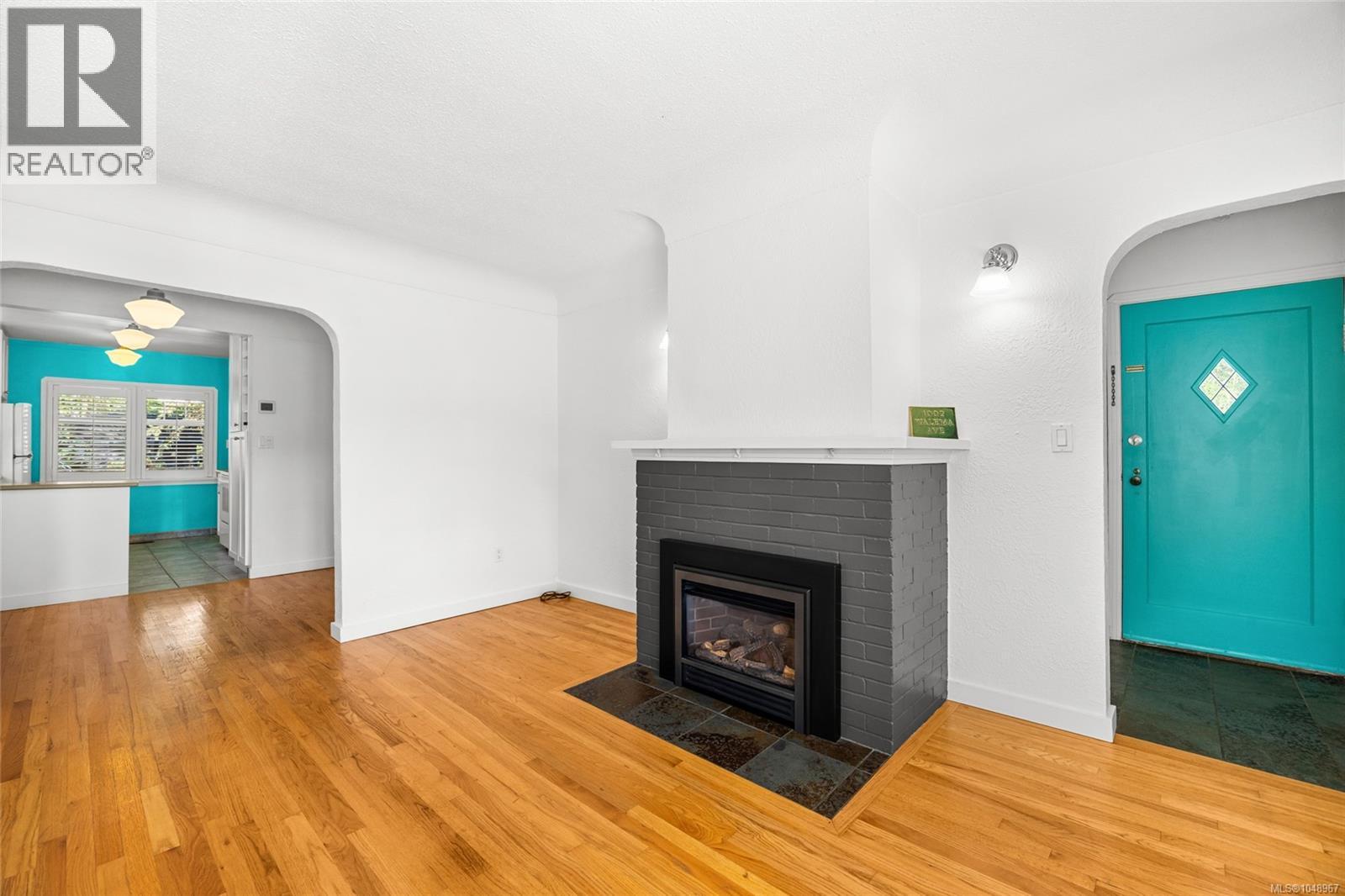1002 Walema Ave - Image 4