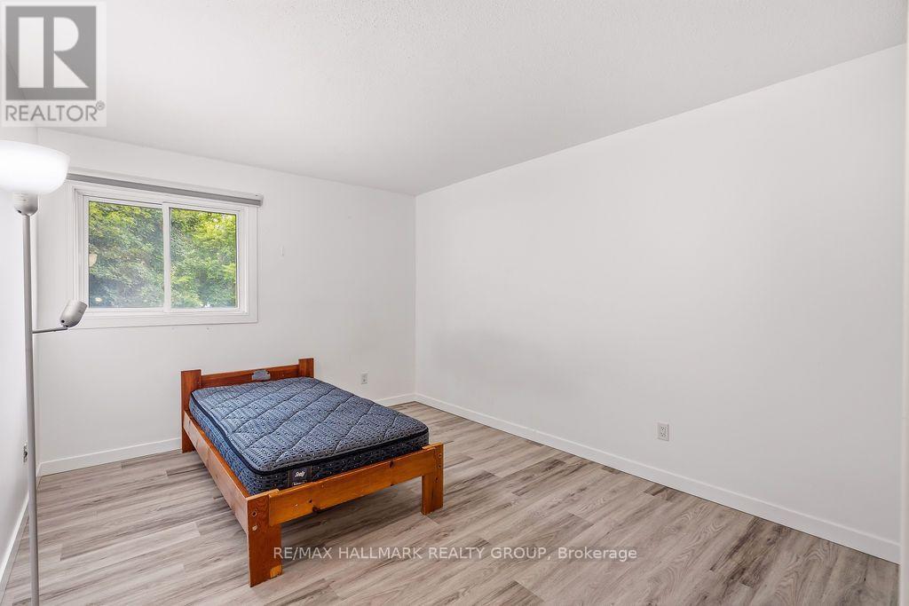 3 Bed, 3 Bath House for Sale in Ottawa – 64 – 74 WELSH PRIVATE, Ottawa – MLS# X13764682 - Image 22